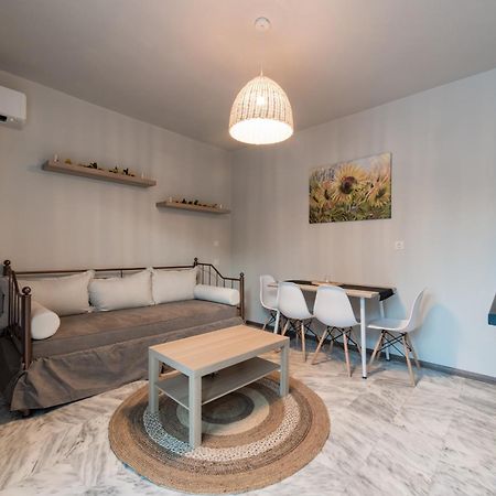 Oinoelia Luxury Suites&Residence Potos Exterior foto