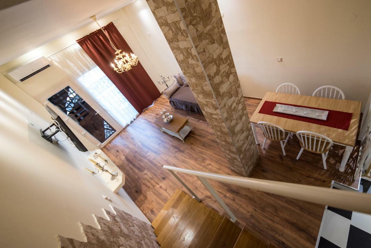 Oinoelia Luxury Suites&Residence Potos Exterior foto